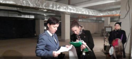 Судебные приставы арестовали у ярославской фирмы землю и гаражный бокс 