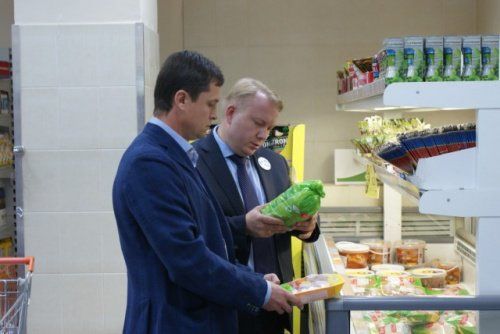 «Народный контроль» борется с просрочкой: какие нарушения нашли в ярославских магазинах