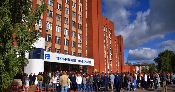 Студента ЯГТУ, угрожавшего стрельбой, доставили в психиатрическую больницу
