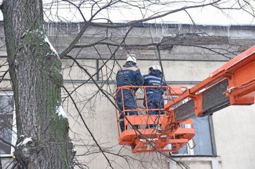 В январе с улиц Ярославля убрали 60 незаконных рекламных конструкций 