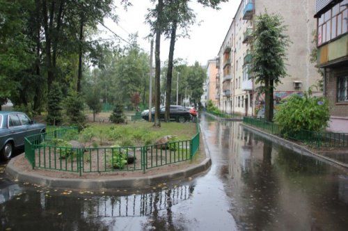 В Ярославле завершается благоустройство дворов 