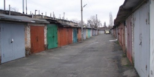 В Ярославле мужчина и 16-летняя девушка умерли от отравления угарным газом в гараже