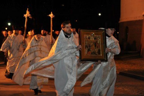 В храмах Ярославской области прошли праздничные пасхальные богослужения