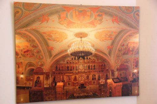 В Ярославле открылась выставка художника-монументалиста Евгения Максимова