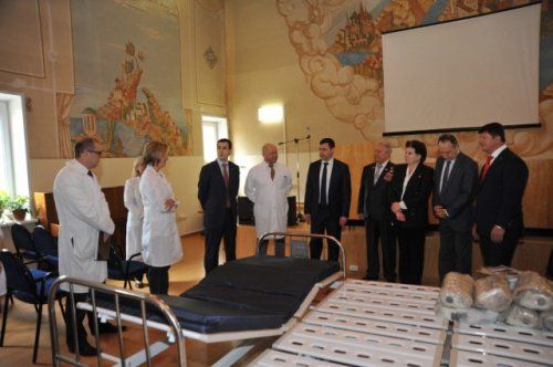 На день рождения Ярославля подарки получил госпиталь ветеранов