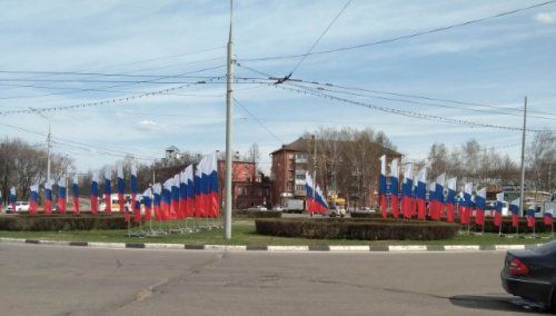 Ярославль украсили к Дню Победы 