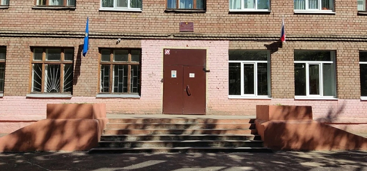 Избирательные участки в школе № 3 после сообщения о минировании работают в штатном режиме