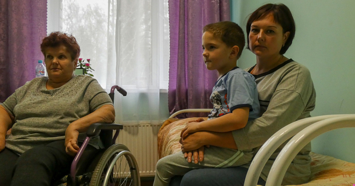 «В последний момент коридор закрылся — родственники остались по ту сторону»: откровенные истории беженцев, приехавших в Ярославль