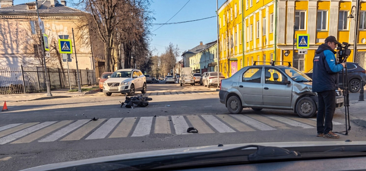 В Рыбинске в ДТП пострадал молодой водитель мопеда