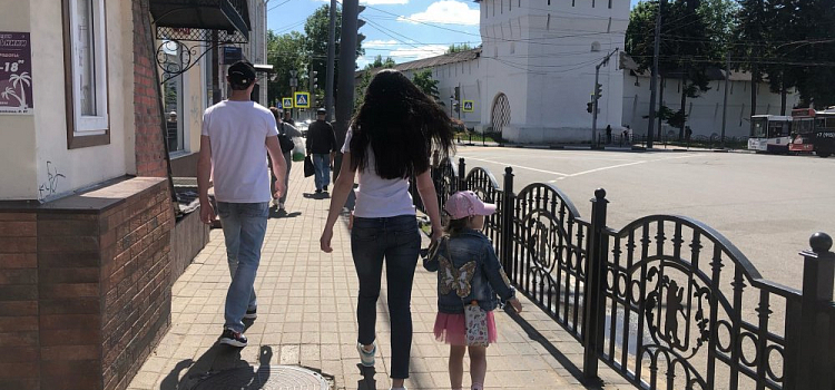 Врач дала советы, как подготовиться к отдыху с ребенком в период пандемии
