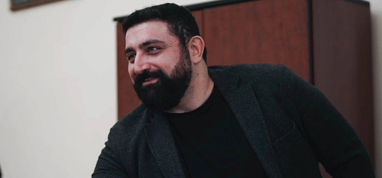 На двух фронтах: эксперт по Ближнему Востоку Мирзад Хаджим — о России, своём народе и цене правды