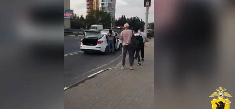 Похищенного с остановки ярославца спасли благодаря сообщениям очевидцев