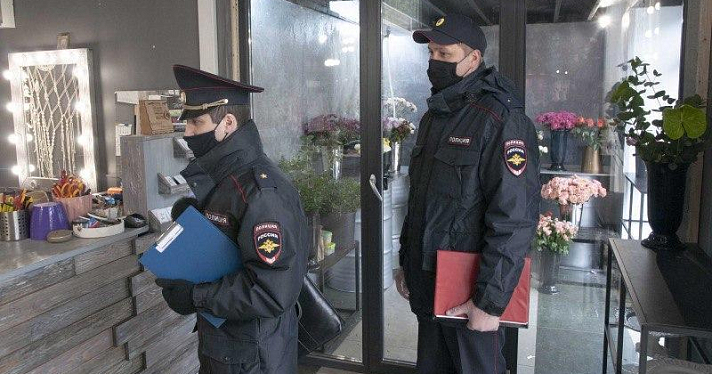 В Кировском районе Ярославля нашли ресторан, бар и торговые точки, которые нарушали ограничения