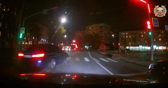 За год получил 166 штрафов: в Ярославле у дрифтера отобрали BMW и передали государству