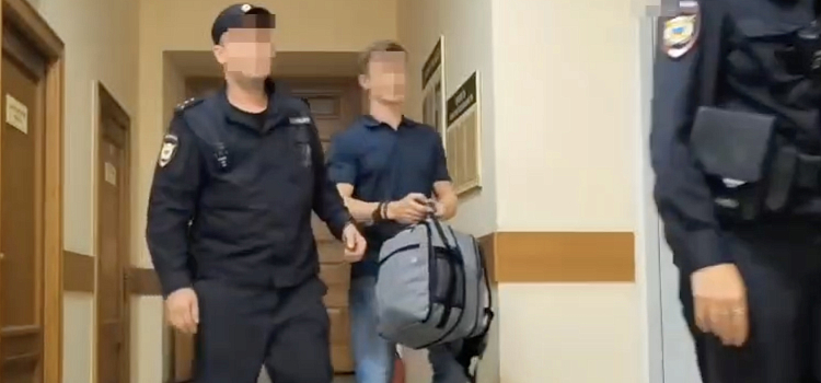 Осуждён на десять лет: у ярославского экс-министра в машине нашли наркотики_323680