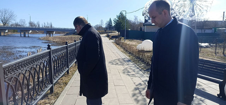 В Большесельском округе установят станции водоочистки и благоустроят набережную_294862