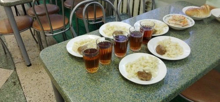 Холодные котлеты и невкусные запеканки дети есть не хотят. Комментарии ярославских школьников и их родителей о том, как кормят на учебе