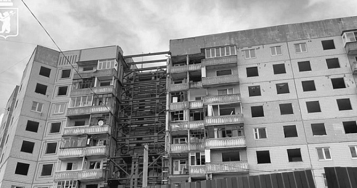 В Ярославле горел взорвавшийся дом