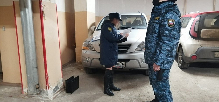 Накрыли в гараже и забрали авто: ярославна отсудила у бывшего 700 тысяч