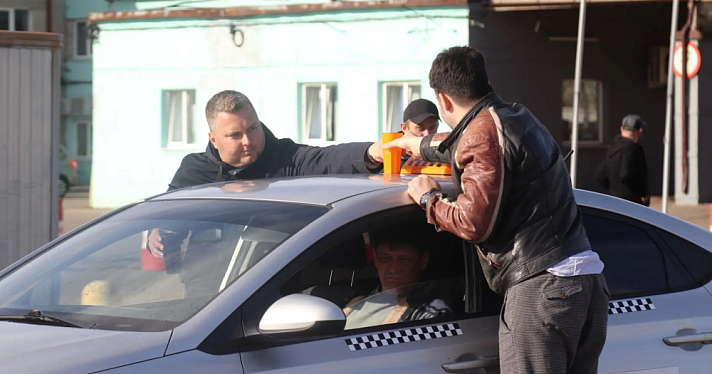 В Ярославле выбрали лучшего таксиста региона