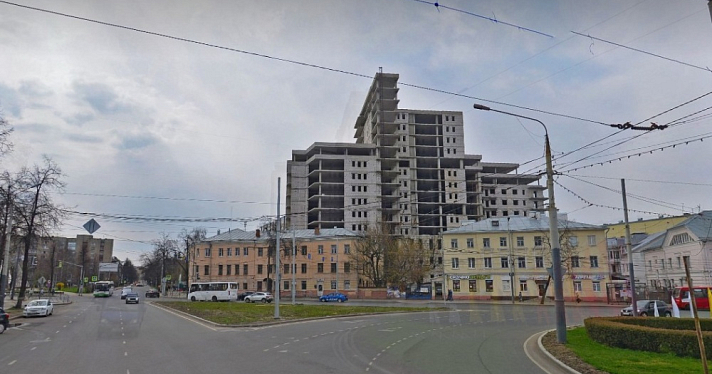 В Ярославле продают известную высотку-недострой