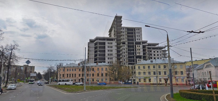 В Ярославле продают известную высотку-недострой