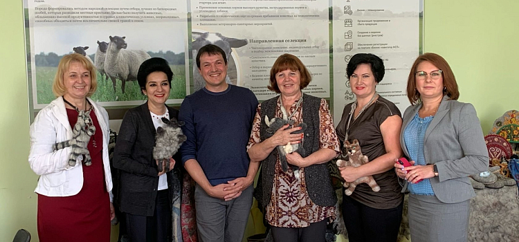 Дочь Валентины Терешковой познакомилась с фермерским хозяйством «Юрьевское»_166680
