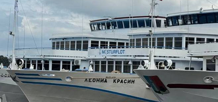 Массово заболели пассажиры: в Ярославле транспортная прокуратура проверяет круизный теплоход