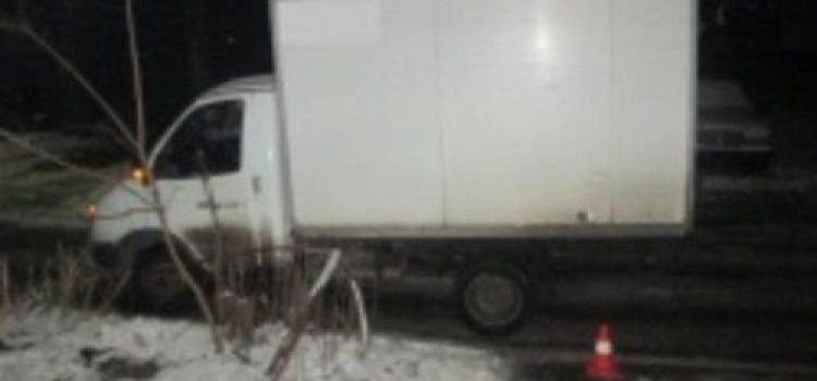 В Ярославле водитель автомобиля «ГАЗель» наехал на мужчину 