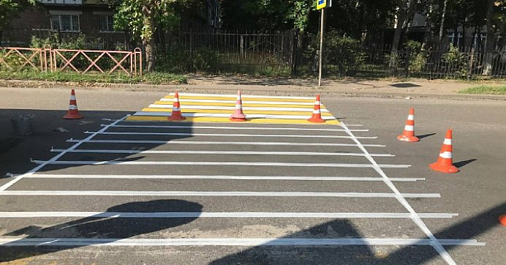 В Ярославле к 1 сентября благоустраивают прилегающие к школам территории 