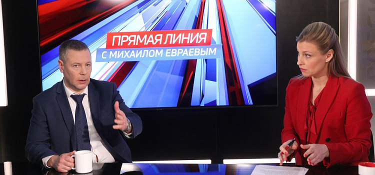 Родители детей с сахарным диабетом поблагодарили Михаила Евраева за помощь