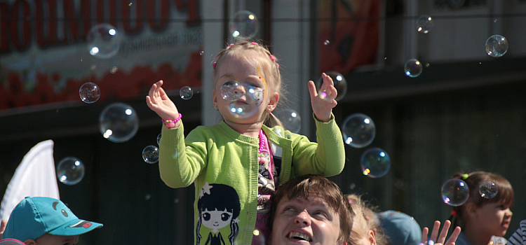 Названы самые популярные и редкие имена, которые получали дети в Ярославской области в 2025 году