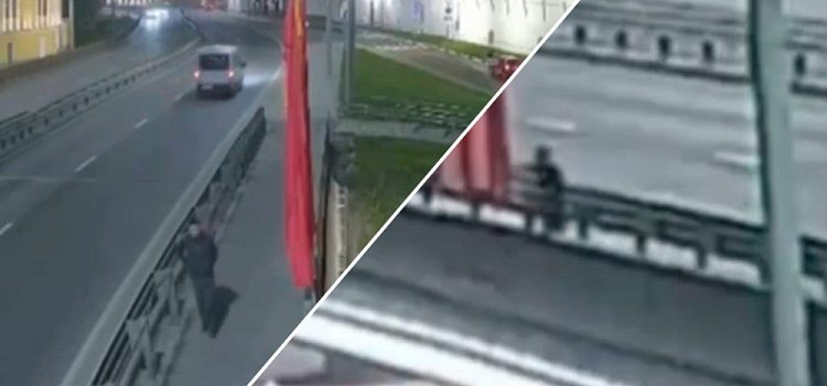 В Ярославле возбудили дело после повреждения флага на мосту через Которосль