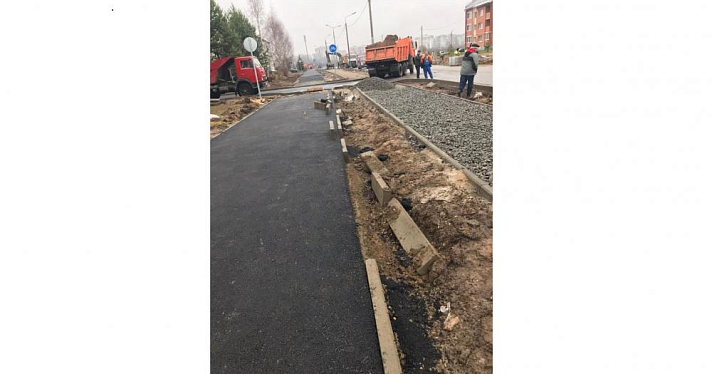 В Ярославле вандалы вывернули бордюр с велодорожки на Красноборской