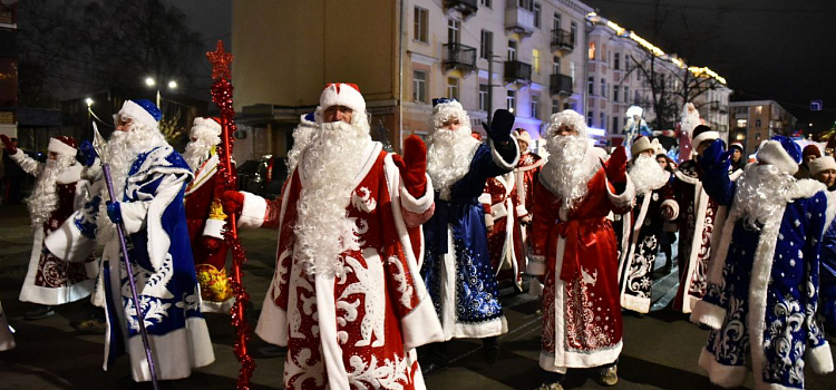 «НаШествие Дедов Морозов» – 2025 стало рекордным по числу участников_308709