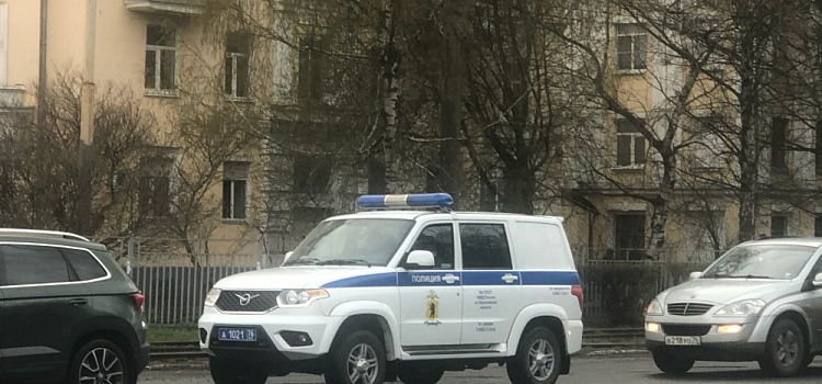 Закрывайте окна! В Ярославской области обокрали молодую женщину
