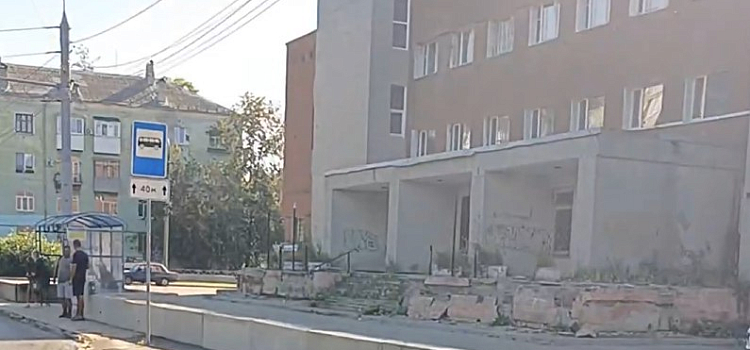 В центре Ярославля бывшую баню готовят к сносу