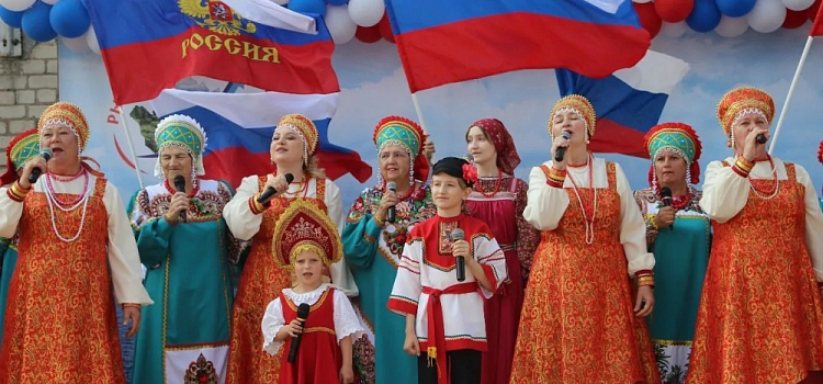 Девять сельских учреждений культуры Ярославской области получат денежные премии