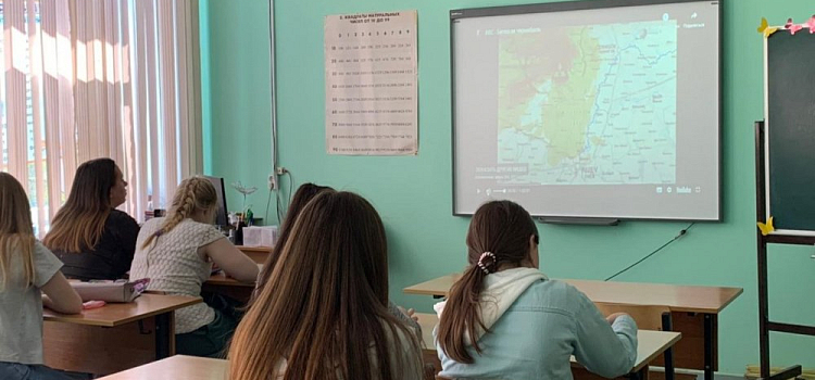 В Ярославле трудоустроят школьников: вакансии