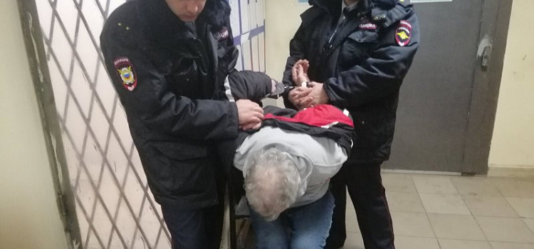 Надругался над школьницей: сбежавший из психбольницы ярославец напал на ребёнка в Иваново