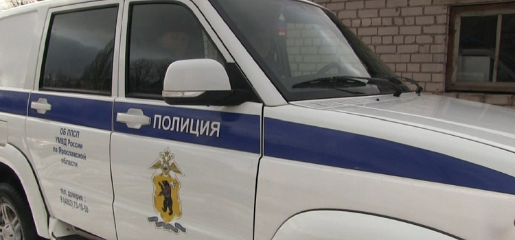 Понимал, что сильнее: в Ярославской области мужчина избивал соседа по коммуналке ради денег