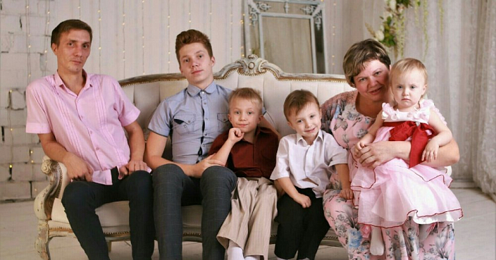 Многодетный отец поделился секретом семейного счастья  