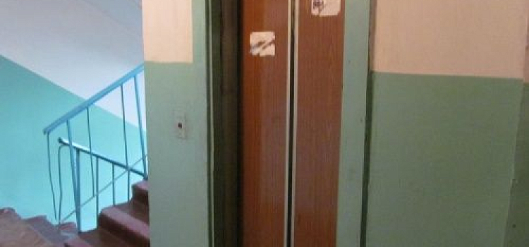 В Ярославской области потратят миллиард рублей на ненужный ремонт лифтов