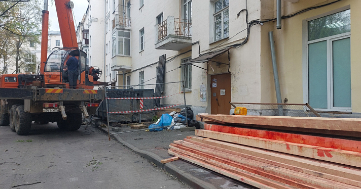 «Уж как повезёт»: жителей пострадавшего от пожара дома в Ярославле удивил подход к ремонтным работам