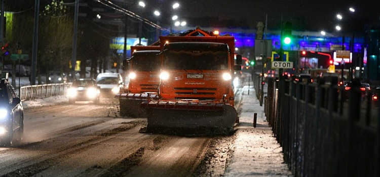 Справились? В Ярославле прошла ночная уборка улиц