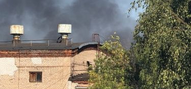 В Ярославле на стройке произошел пожар