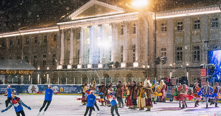Названо время открытия катка на Советской площади Ярославля
