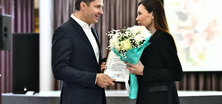 Владимир Волков поздравил работников культуры с профессиональным праздником