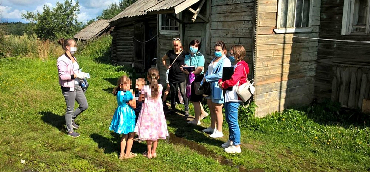 Пятерых детей забрали из неблагополучной семьи в Гаврилов-Яме