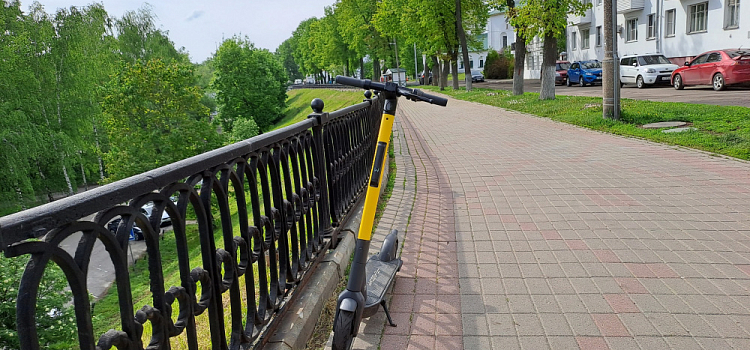 В Ярославской области девушка получила травмы, упав с электросамоката